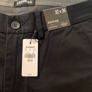 Express, men athletic slim chinos, size 32x30. Black. New with tags.
